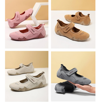 Practical and functional walking shoes for Women
