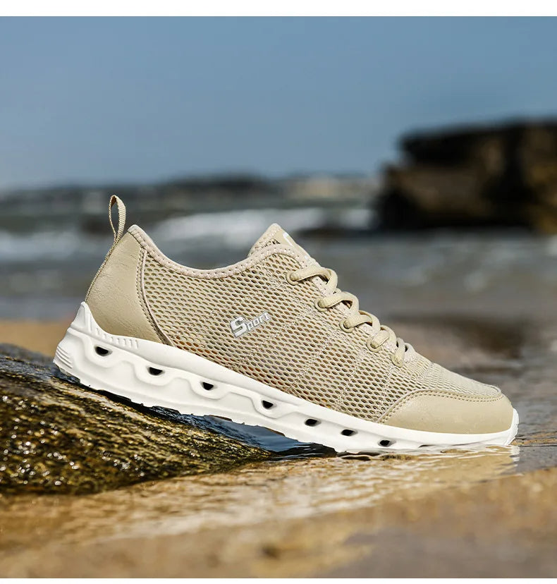 Ultra-Lightweight and Breathable Men's Sports Shoes