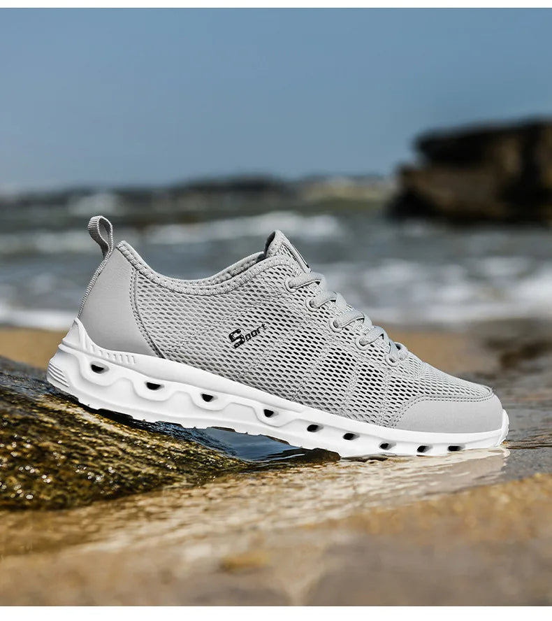 Ultra-Lightweight and Breathable Men's Sports Shoes