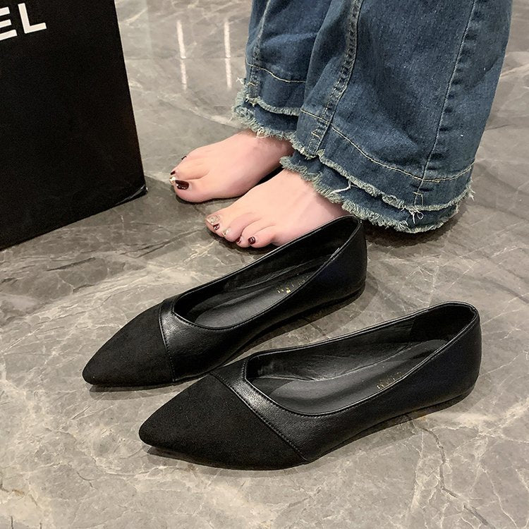 Elegant Pointed-Toe Flats – Chic Everyday Style