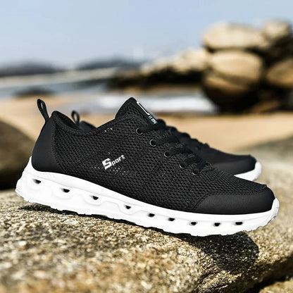 Ultra-Lightweight and Breathable Men's Sports Shoes
