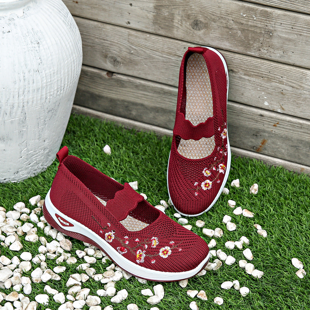 Women’s Embroidered Casual Sneakers