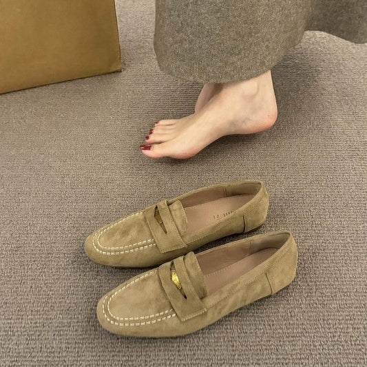 Classic Suede Loafers – Timeless Elegance