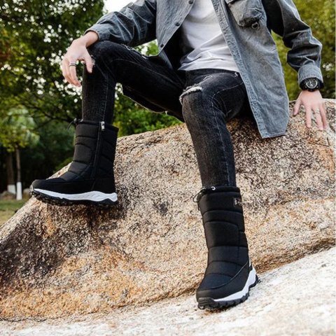 Men's mid-calf boots lined with plush fleece