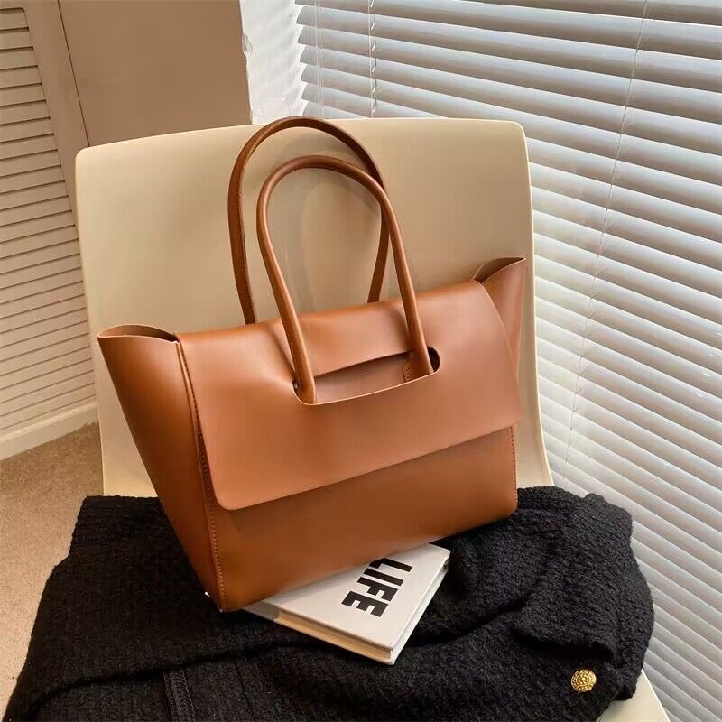 Elegant PU Leather Shoulder Bag