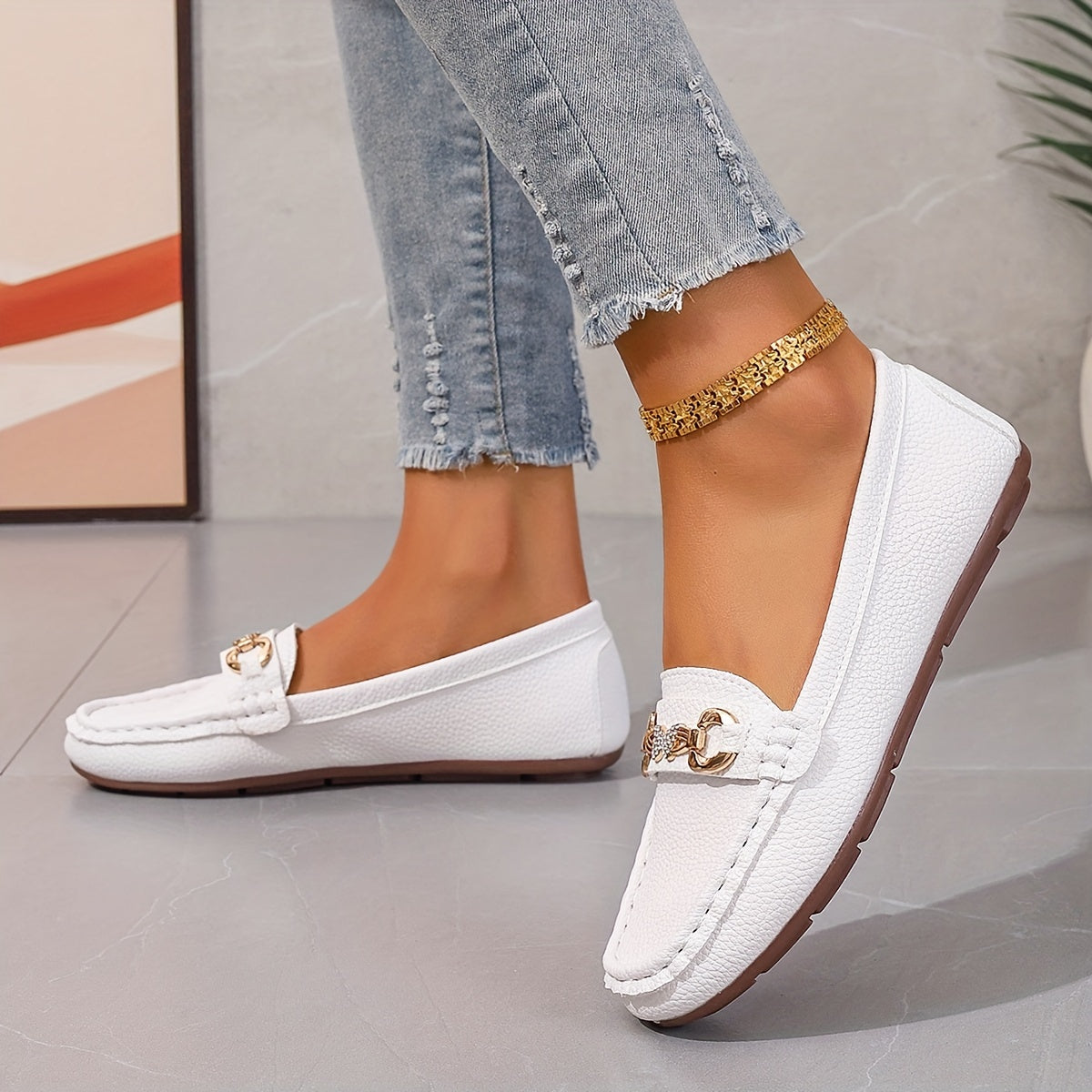Women’s Fashion Pull-On Loafers