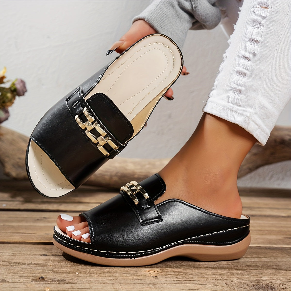 Roman-Style Platform Sandals with Metal Buckle
