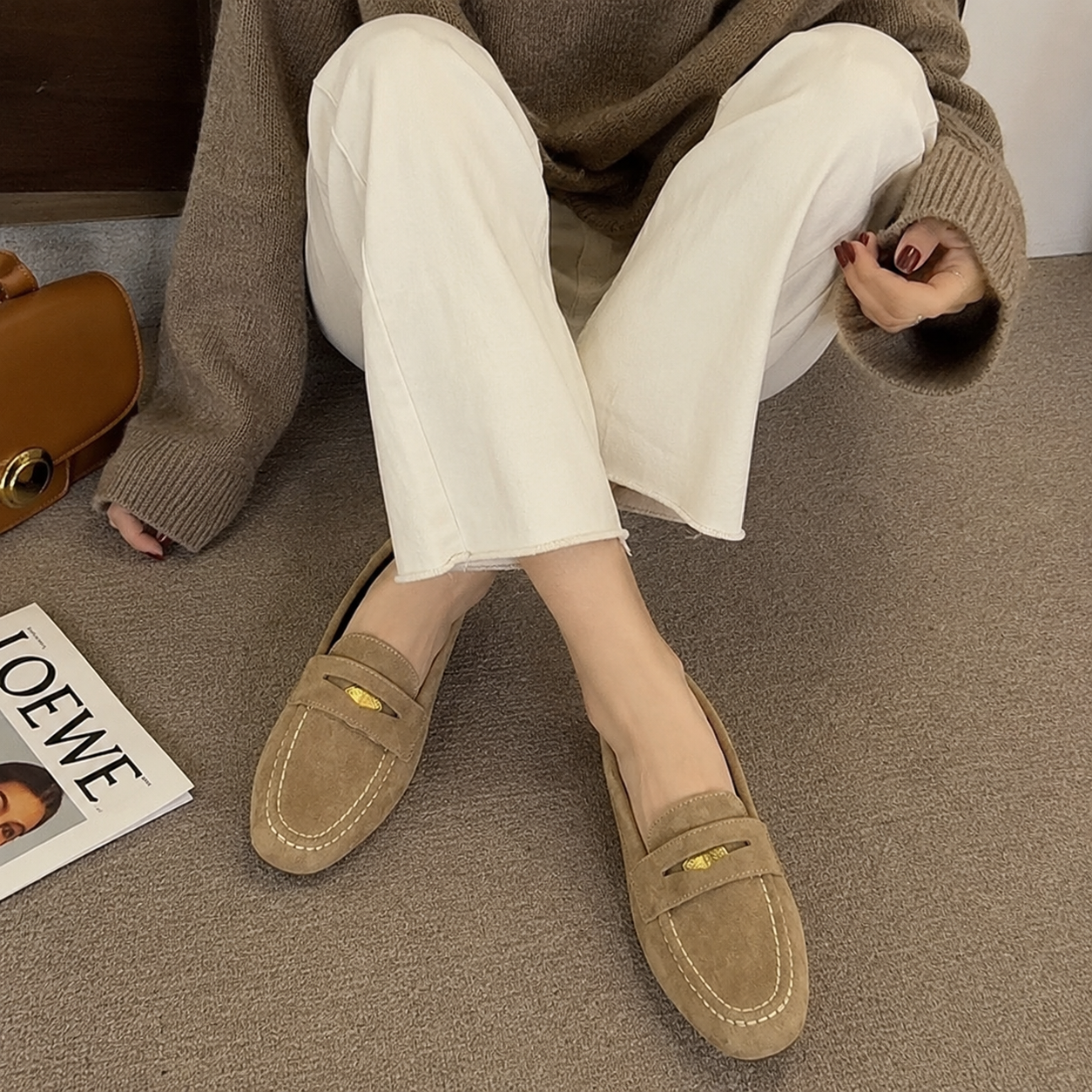 Classic Suede Loafers – Timeless Elegance