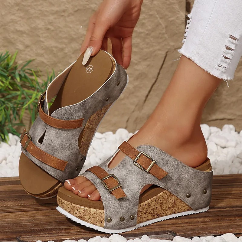 Chic Buckle Wedge Sandals