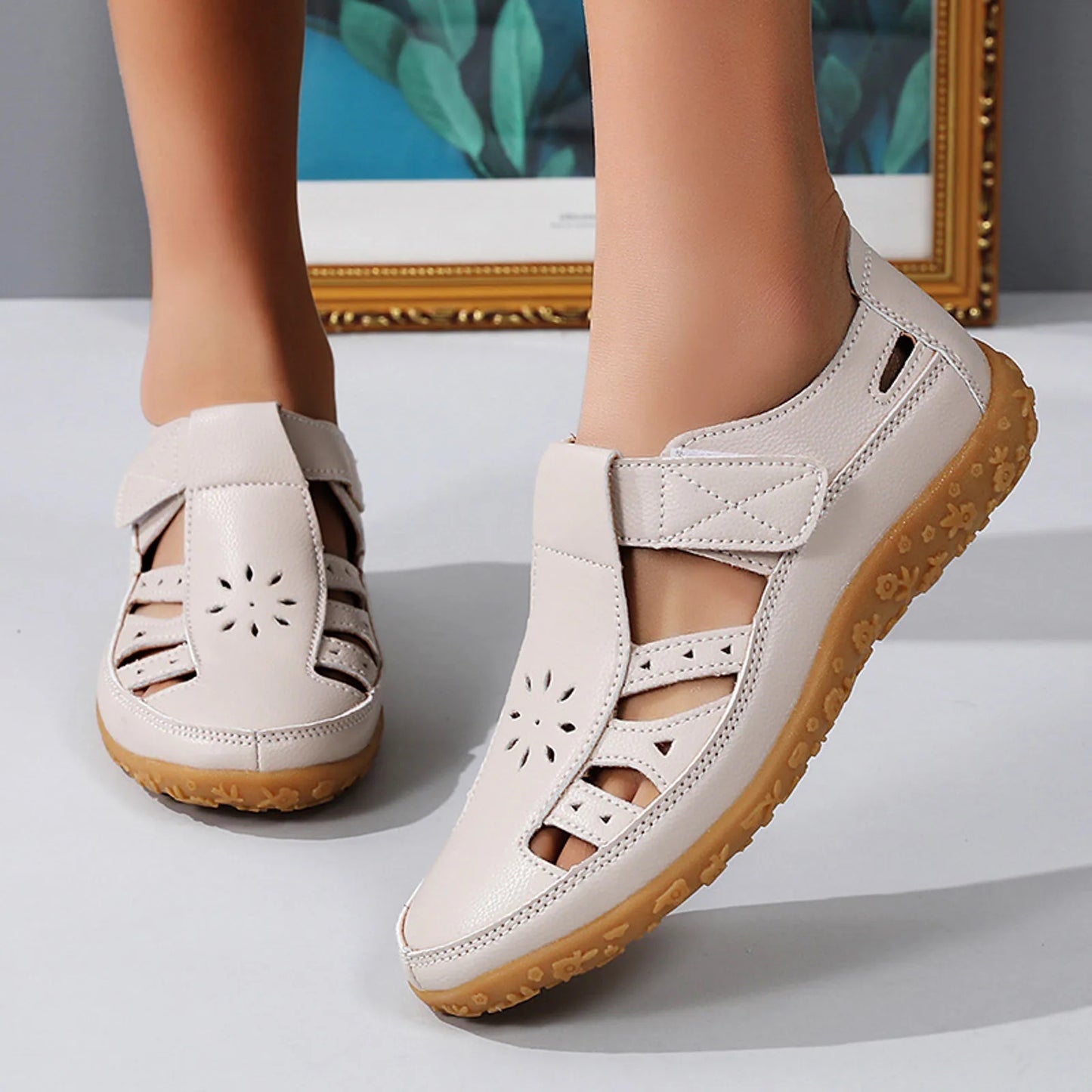 New Women's Non-Slip Hole Shoes
